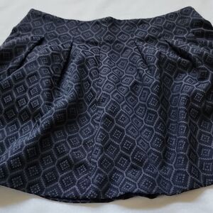 Banana Republic Black Geometric Petite Skirt - 8P